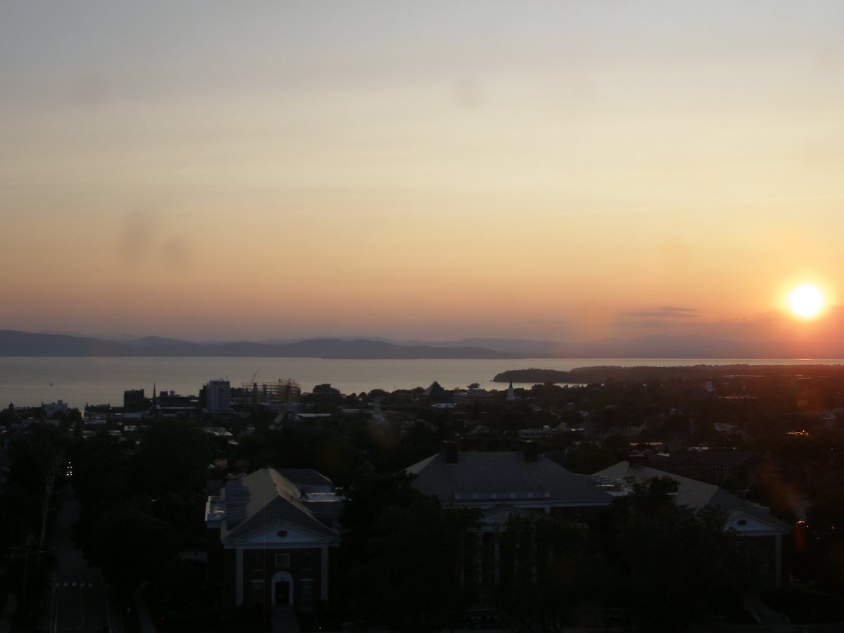 Right view, Burlington sunset on Tuesday, June 10, 2025