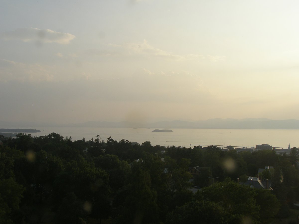 Left view, Burlington sunset on Saturday, August 9, 2025
