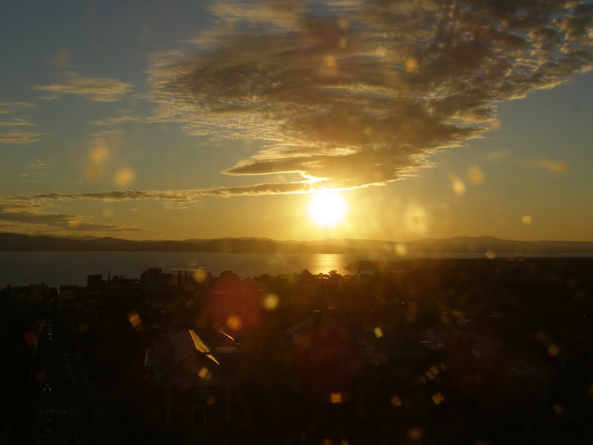 Right view, Burlington sunset on Wednesday, August 20, 2025