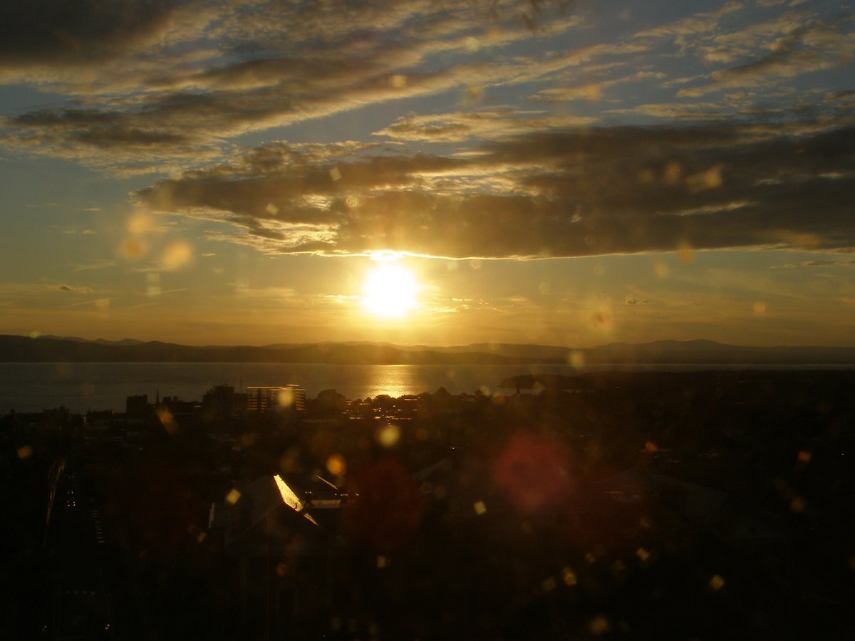 Right view, Burlington sunset on Wednesday, August 27, 2025