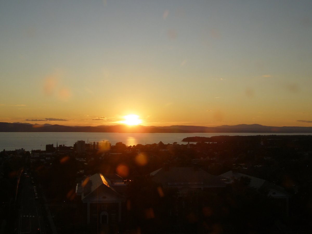 Right view, Burlington sunset on Wednesday, September 3, 2025