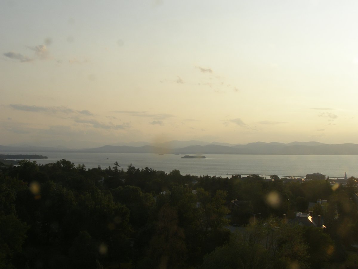Left view, Burlington sunset on Friday, September 5, 2025