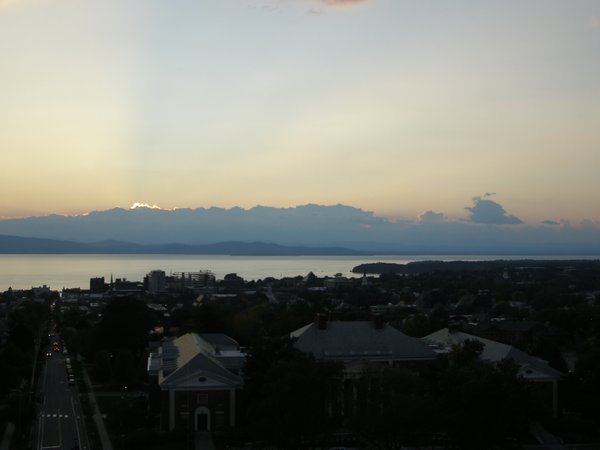 Burlington sunset on Thursday, September 18, 2025 at 6:58 PM EDT
