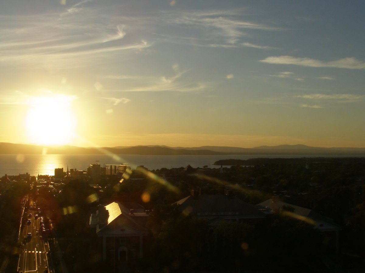 Right view, Burlington sunset on Sunday, September 21, 2025