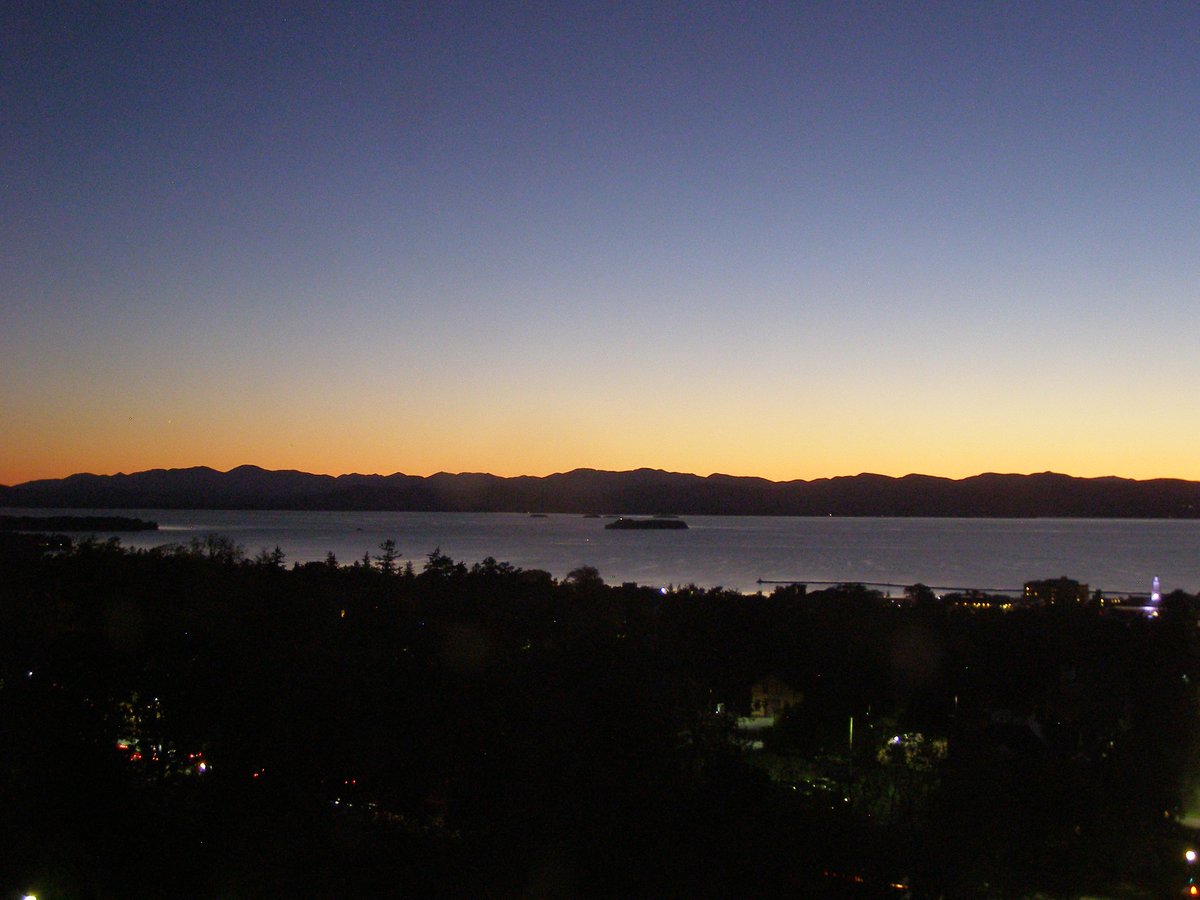 Left view, Burlington sunset on Thursday, October 9, 2025