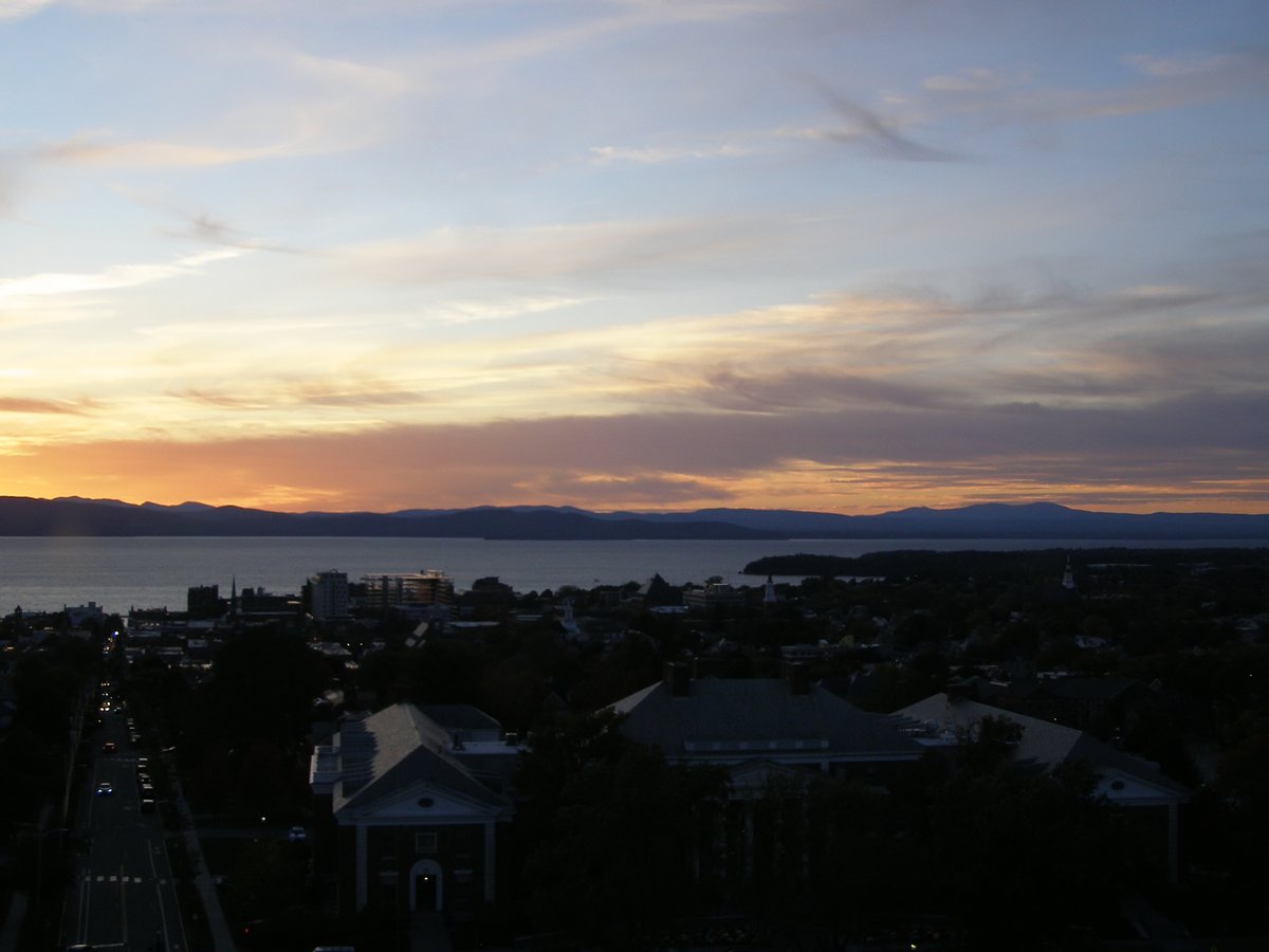 Right view, Burlington sunset on Friday, October 10, 2025