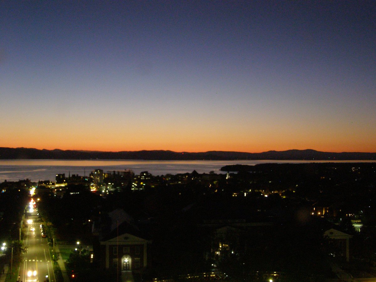 Right view, Burlington sunset on Saturday, October 11, 2025
