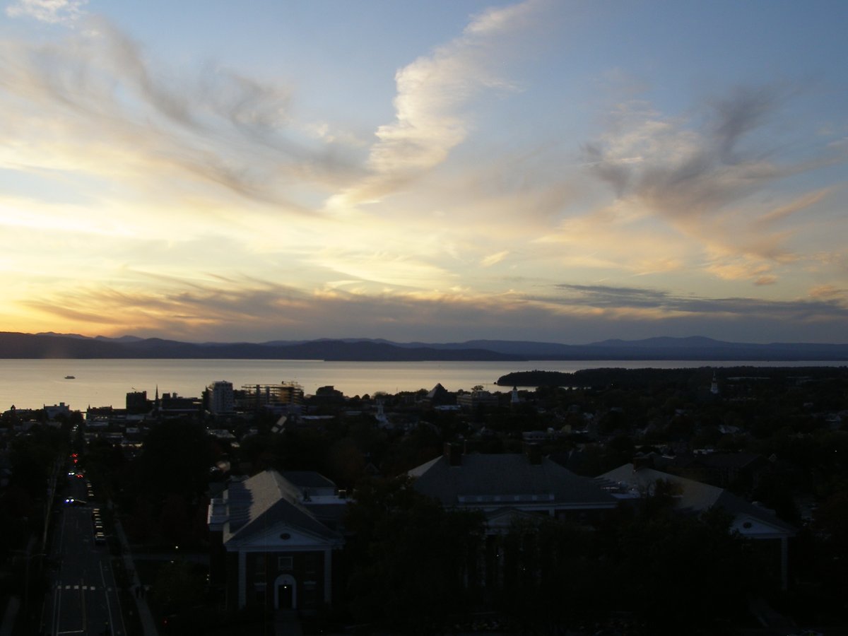 Right view, Burlington sunset on Friday, October 17, 2025