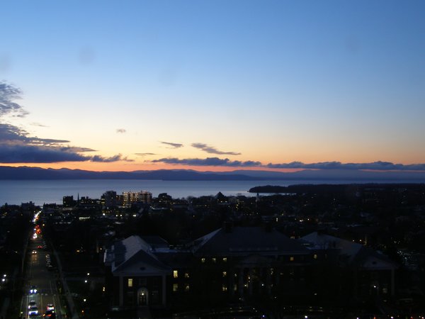 Burlington sunset on Wednesday, November 19, 2025 at 4:59 PM EST
