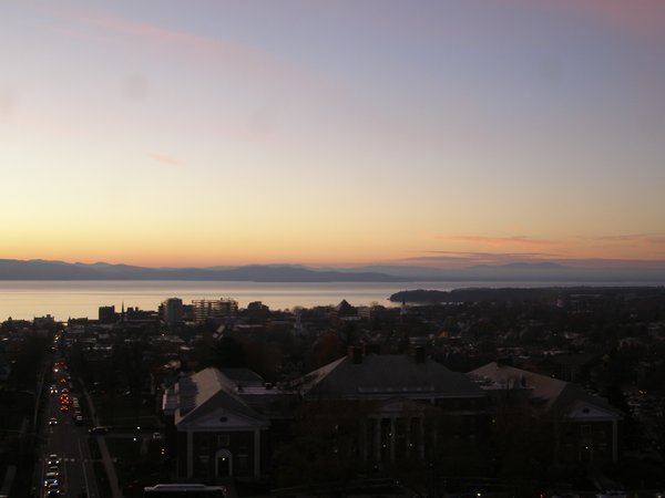 Burlington sunset on Thursday, November 20, 2025 at 4:44 PM EST