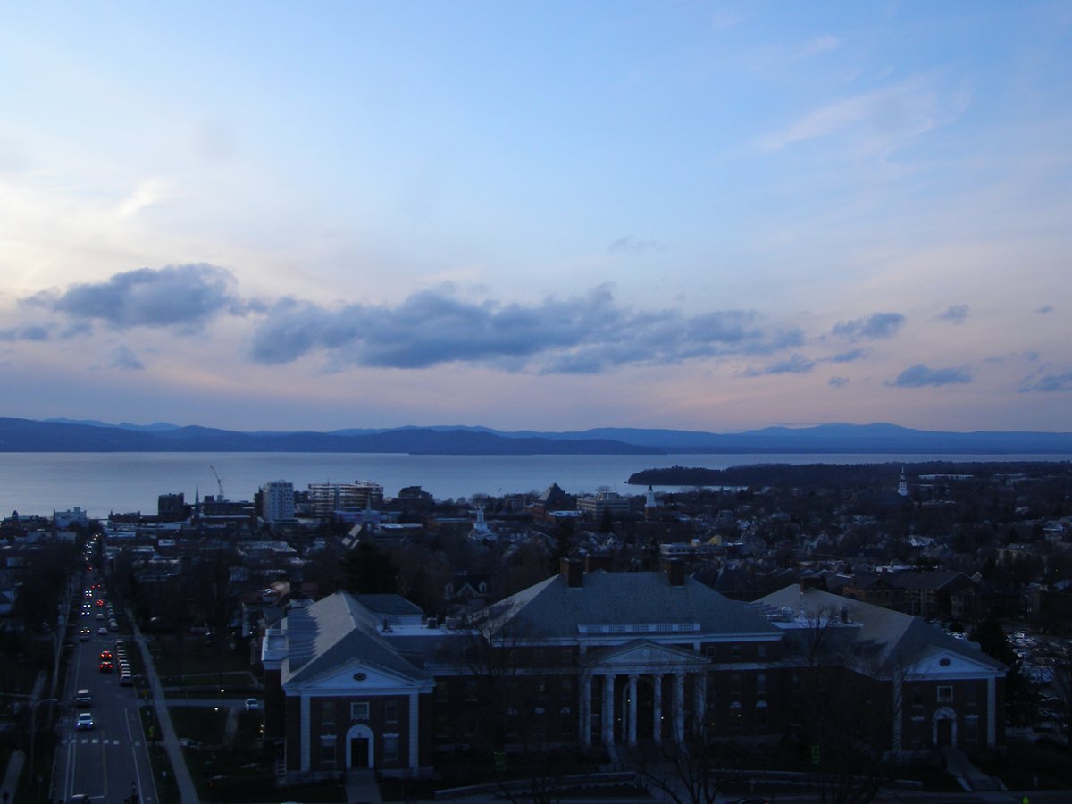 Right view, Burlington sunset on Monday, December 1, 2025
