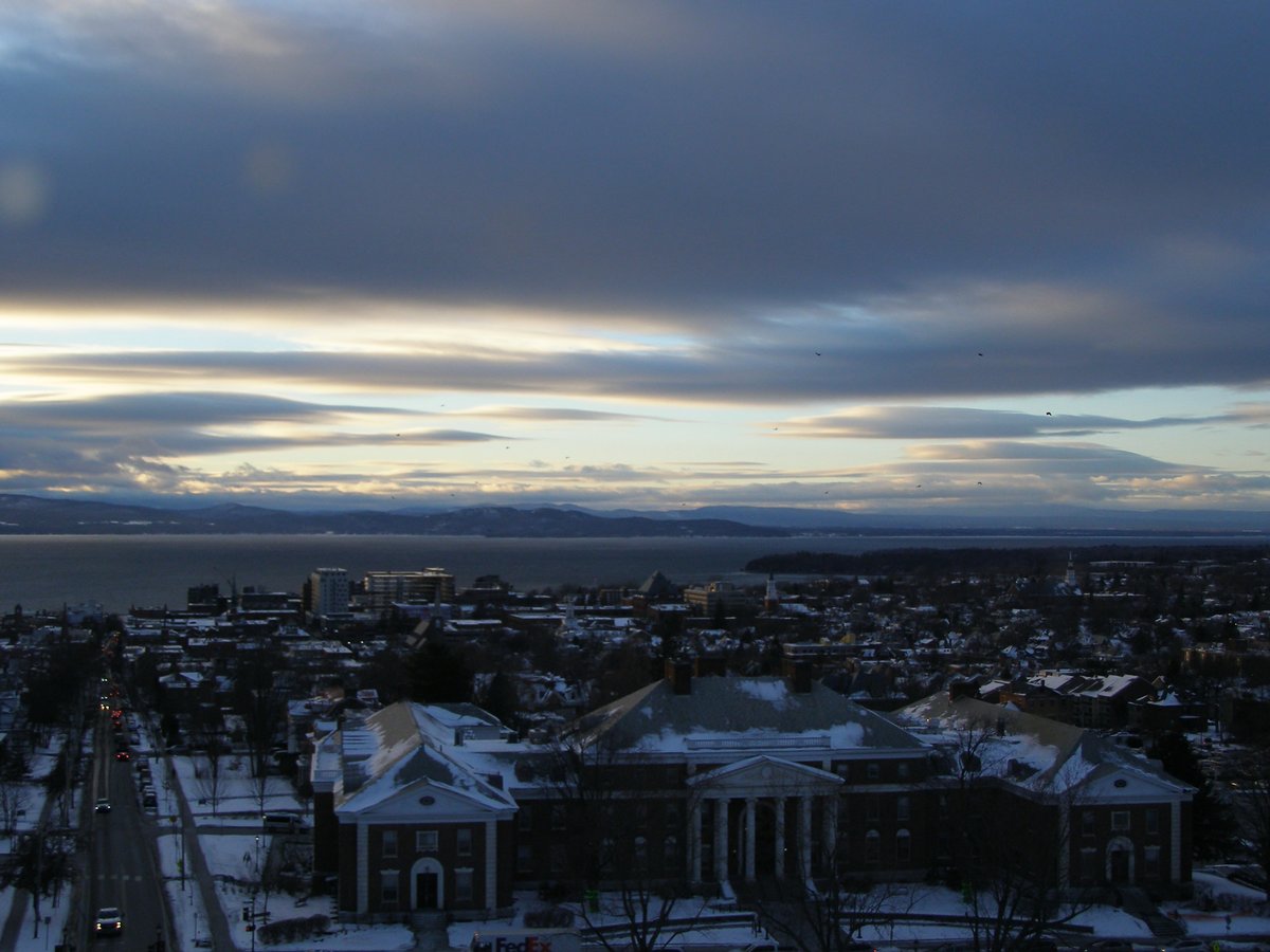 Right view, Burlington sunset on Friday, December 12, 2025