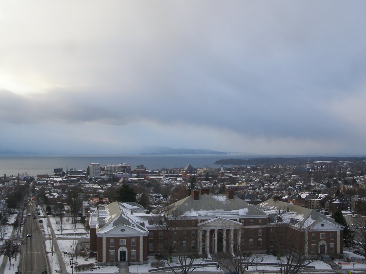 Right view, Burlington sunset on Saturday, December 13, 2025