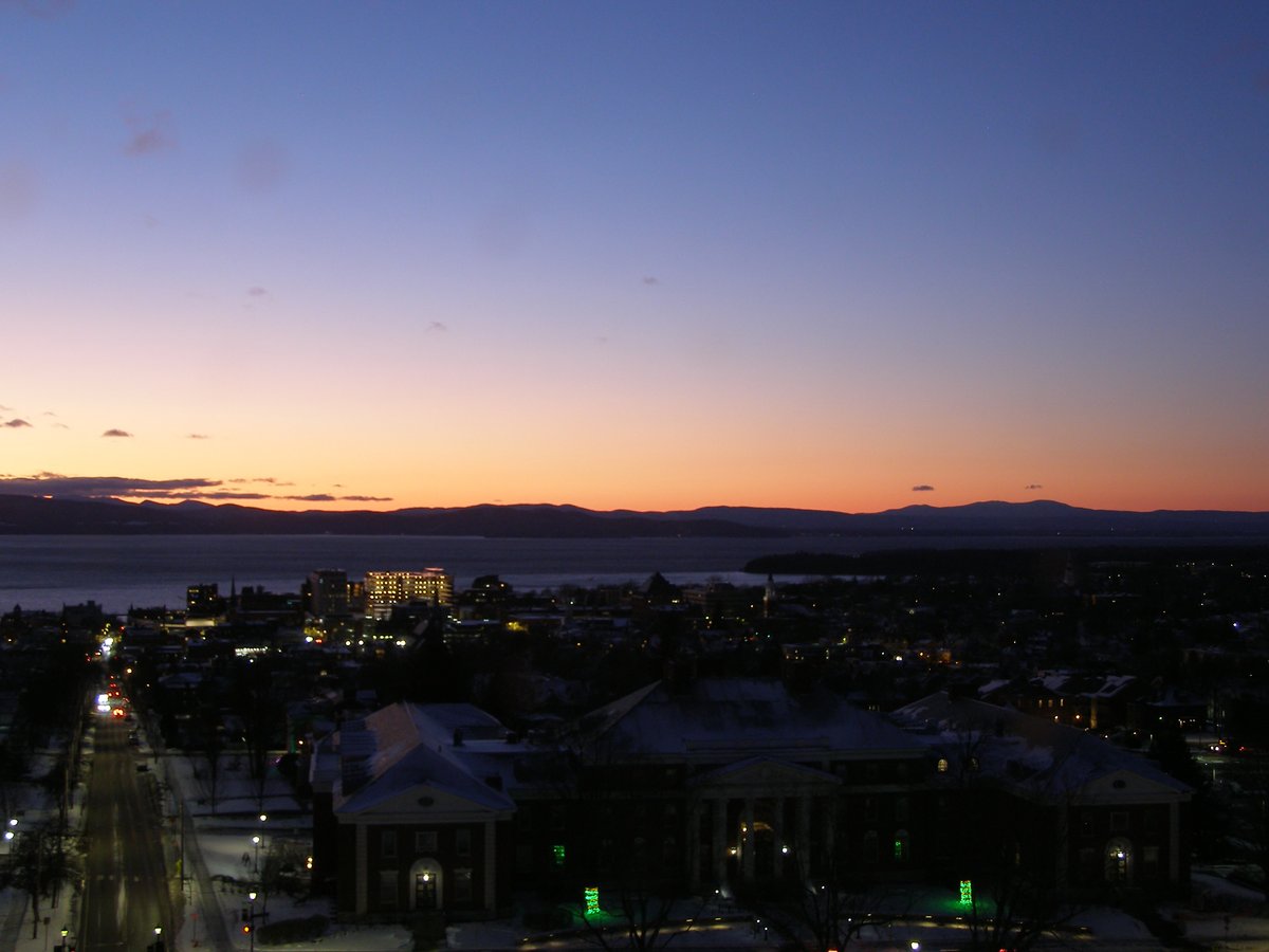 Right view, Burlington sunset on Sunday, December 14, 2025