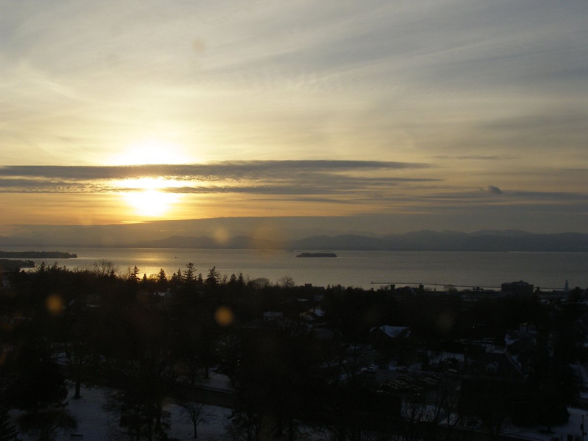 Left view, Burlington sunset on Tuesday, December 16, 2025