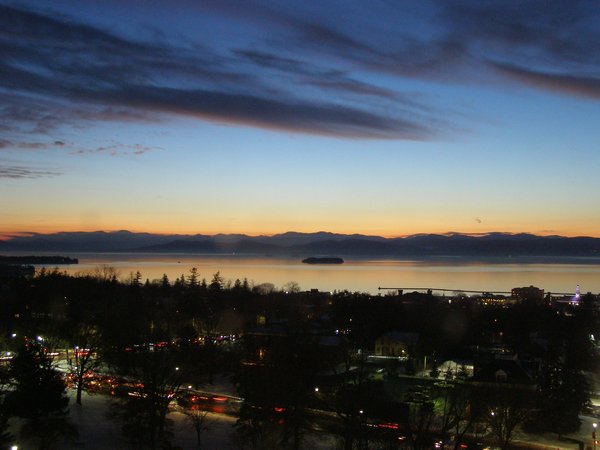 Burlington sunset on Thursday, January 8, 2026 at 5:29 PM EST