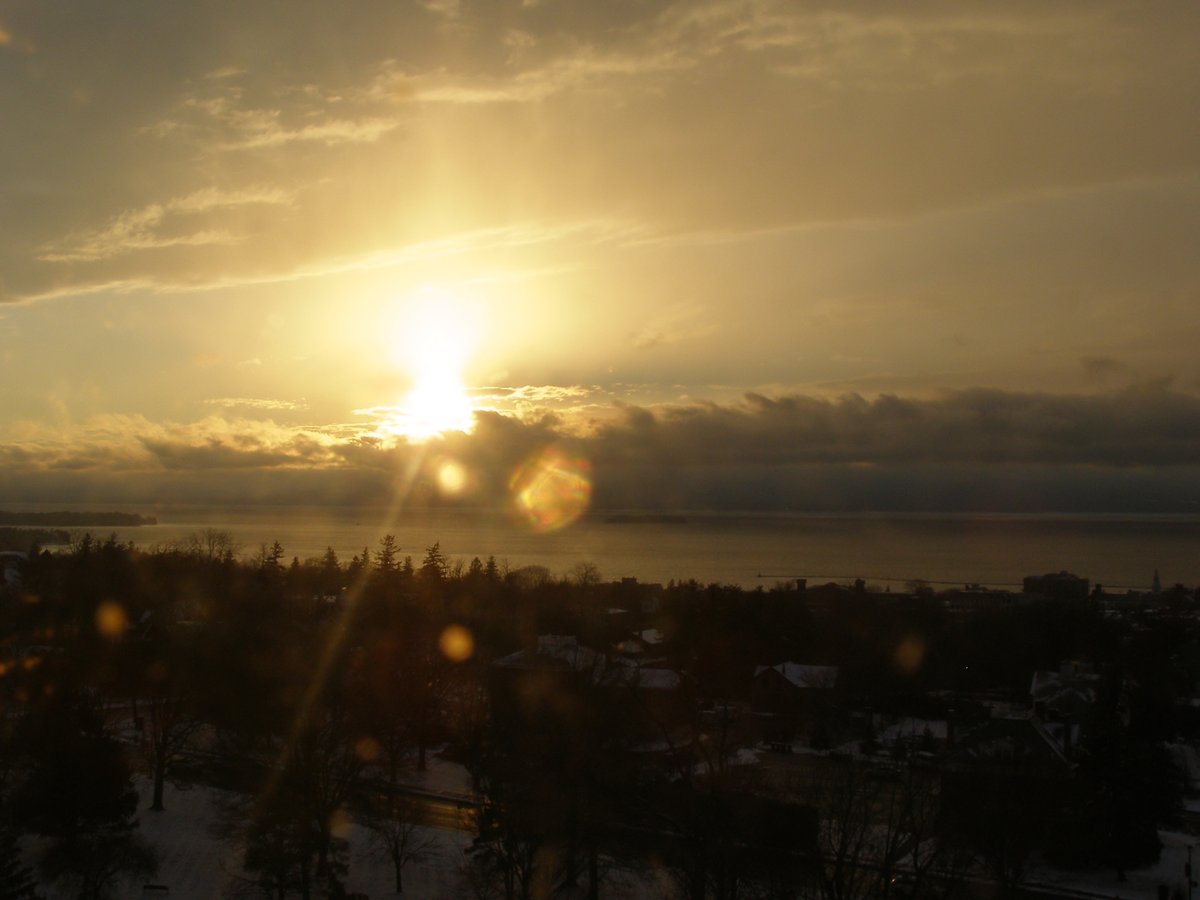 Left view, Burlington sunset on Saturday, January 17, 2026