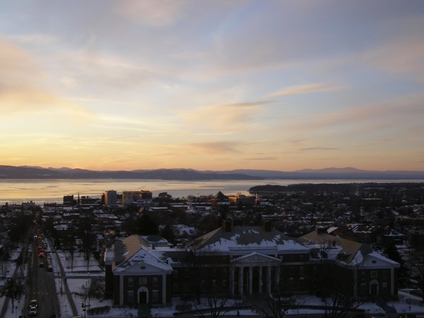 Burlington sunset on Thursday, February 5, 2026 at 5:14 PM EST