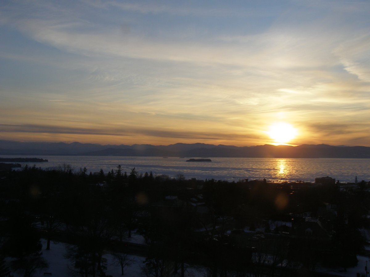 Left view, Burlington sunset on Thursday, February 19, 2026