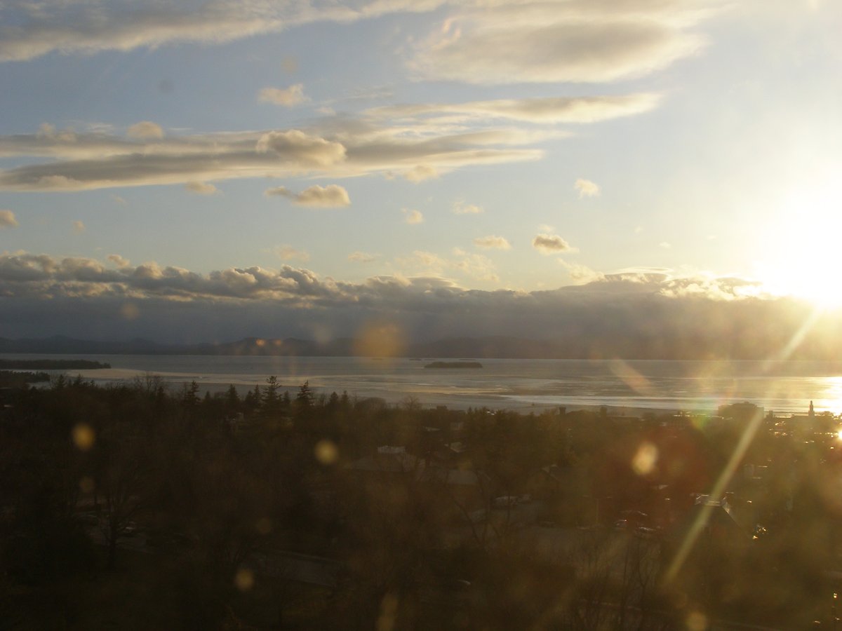 Left view, Burlington sunset on Saturday, March 14, 2026