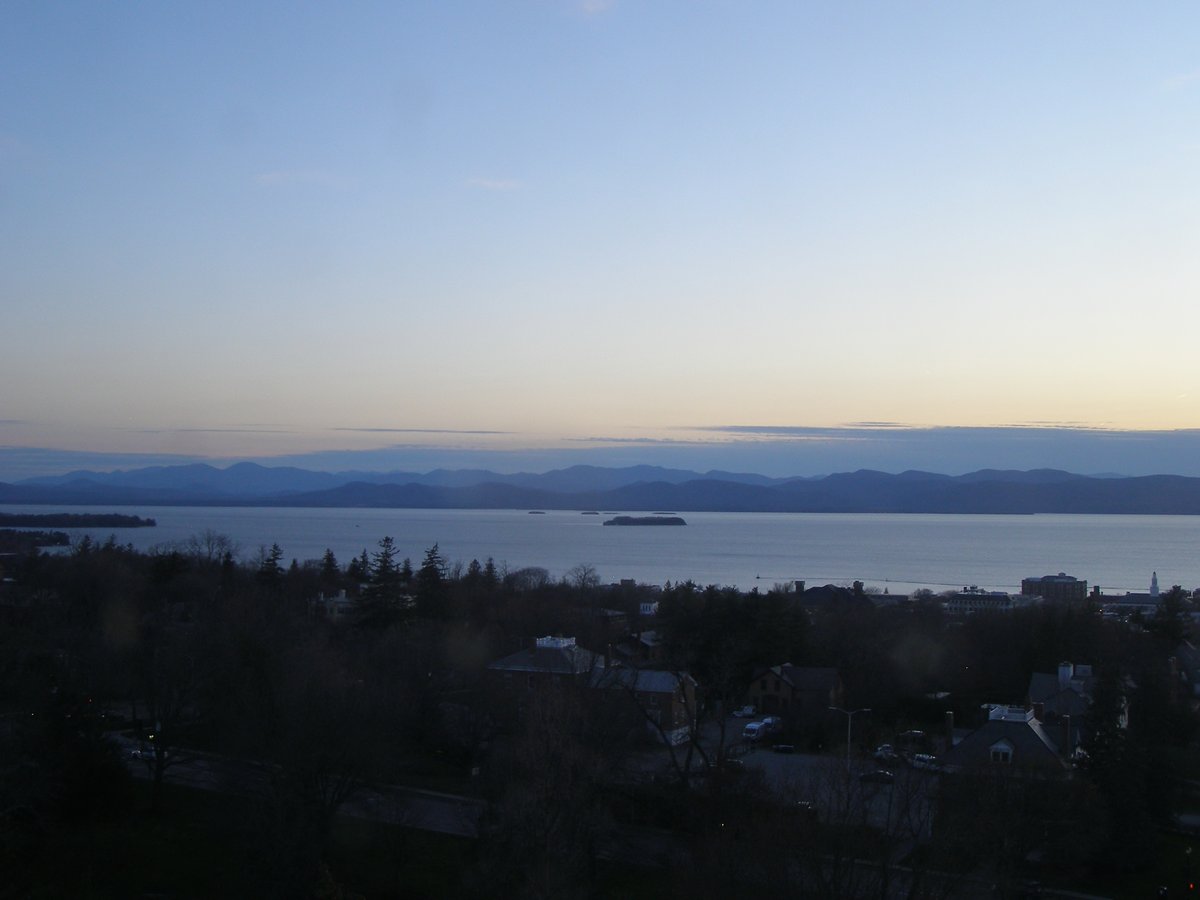 Left view, Burlington sunset on Thursday, April 23, 2026