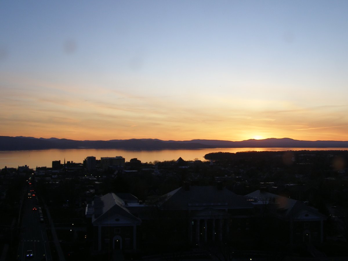 Right view, Burlington sunset on Monday, April 27, 2026