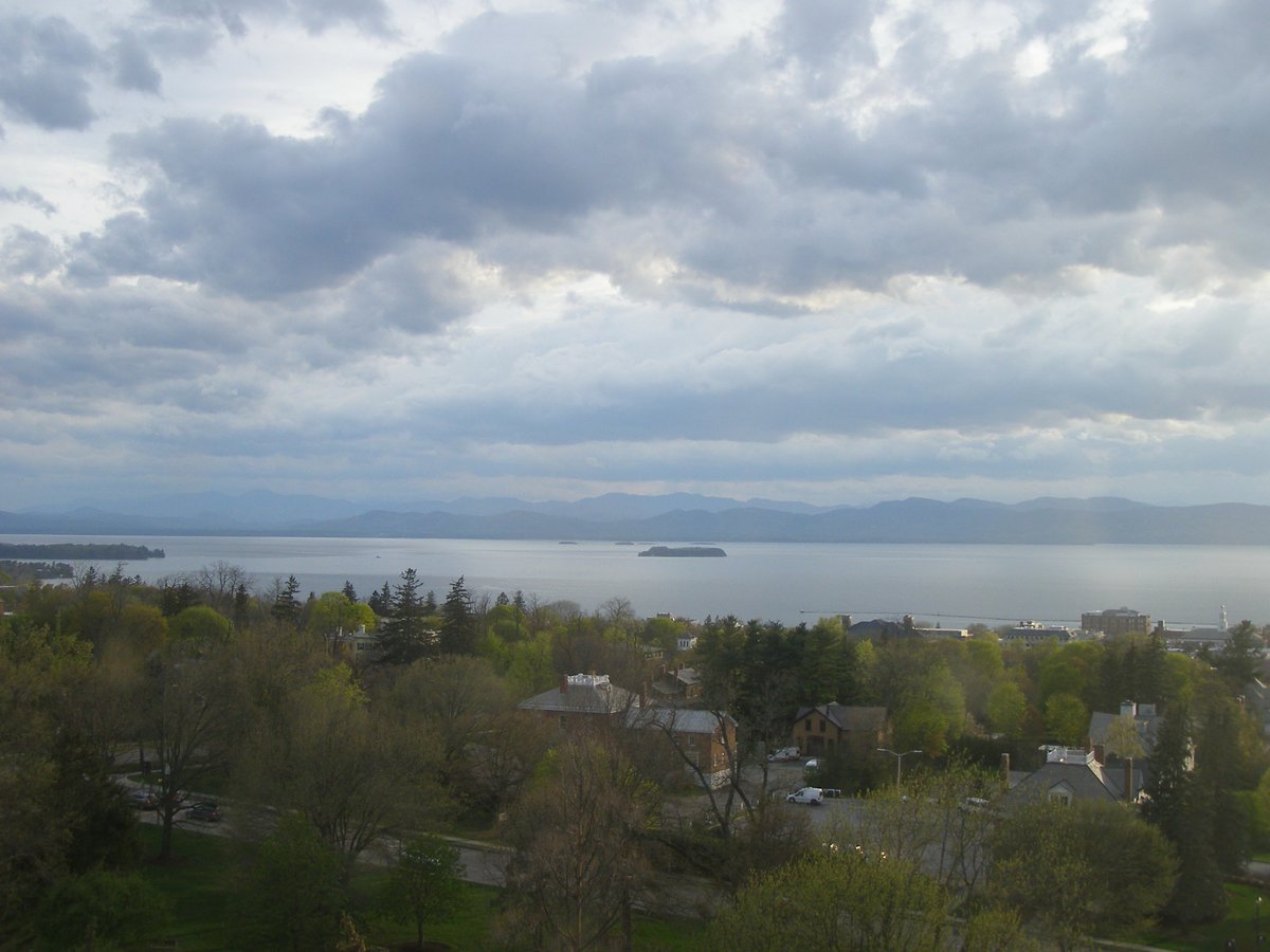 Left view, Burlington sunset on Tuesday, May 5, 2026