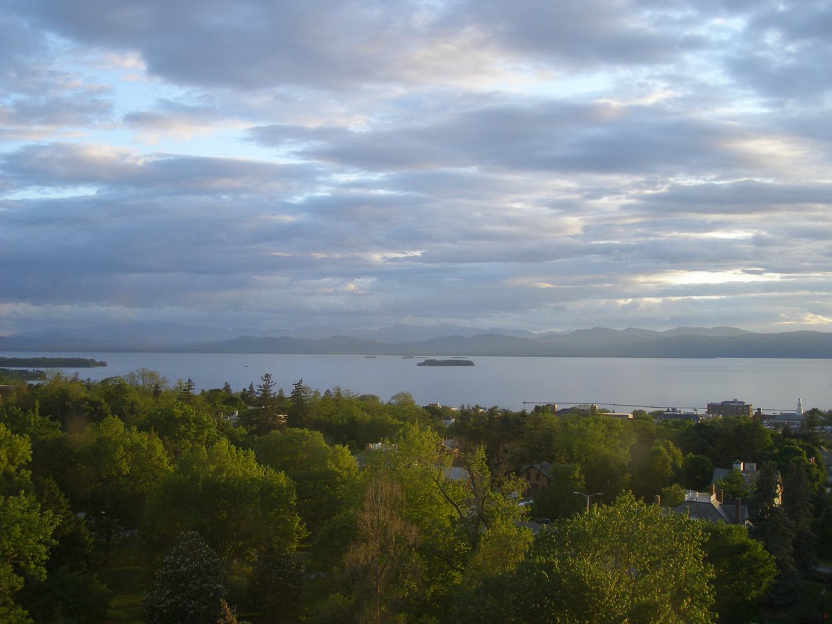 Left view, Burlington sunset on Thursday, May 28, 2026